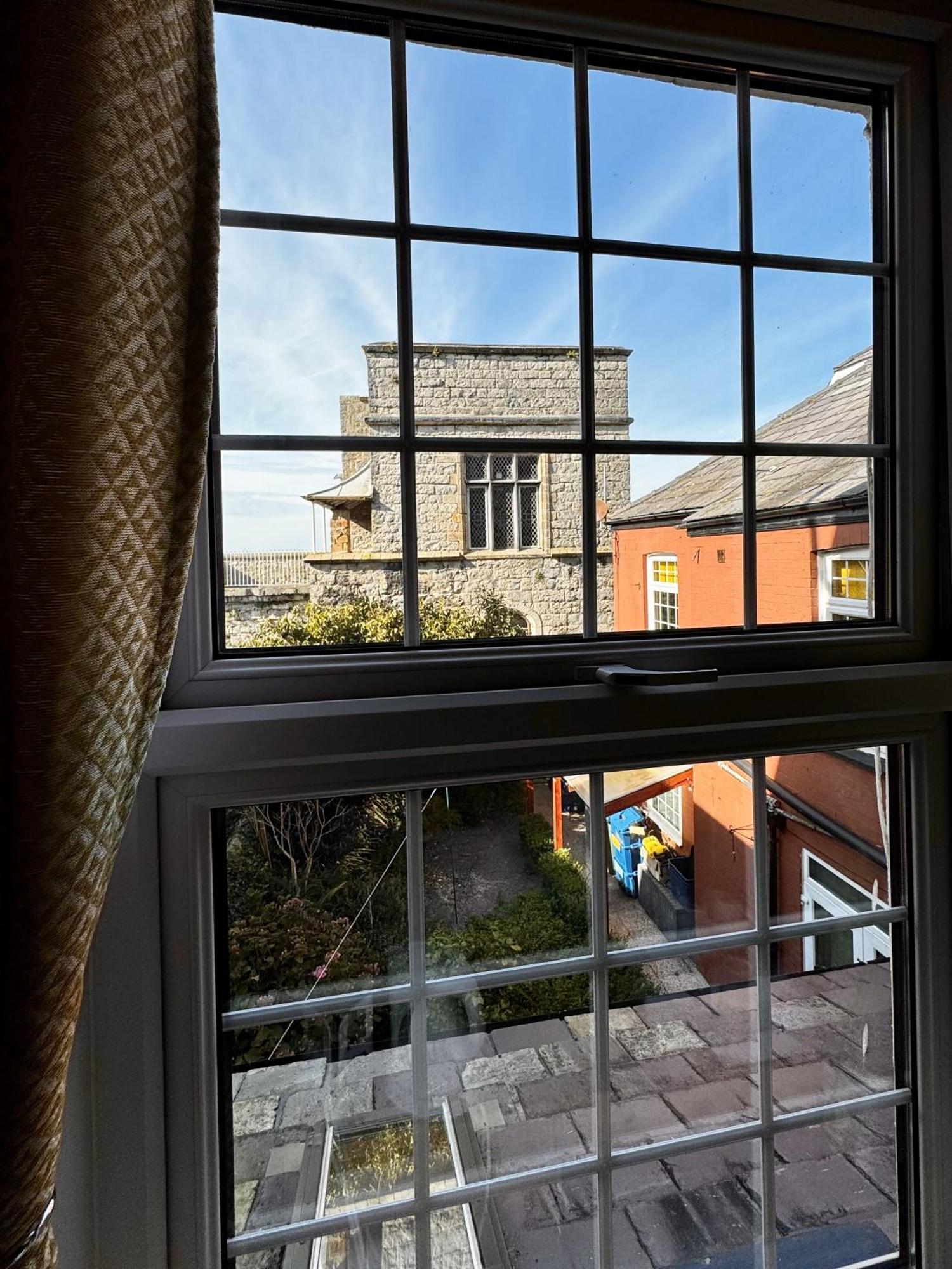 Hotel Caer Menai Caernarfon Exterior foto